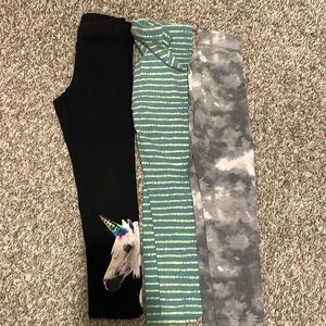 3 pairs of girls XS 5 old navy leggings